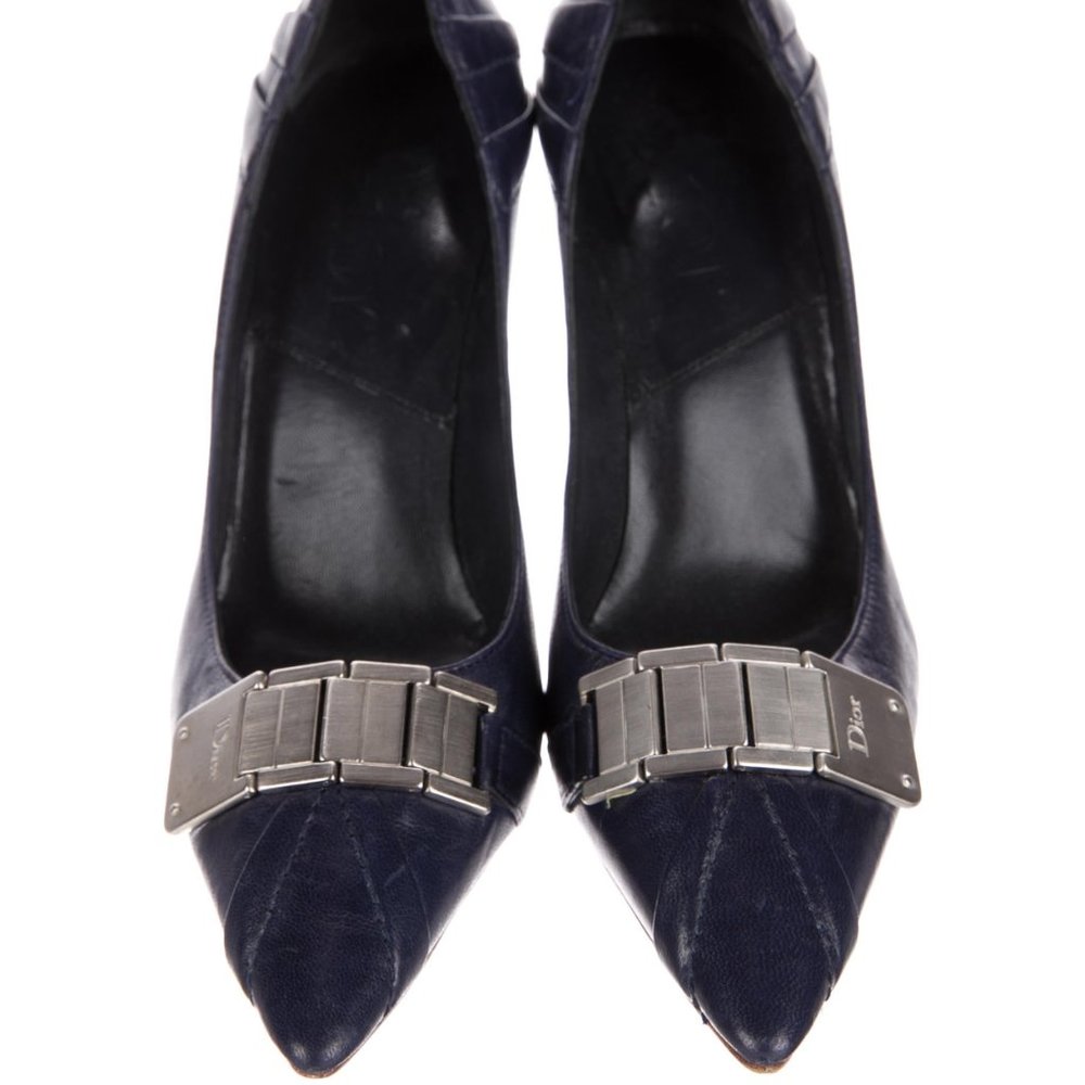 CHRISTIAN DIOR Pointed-Toe Leather Pumps